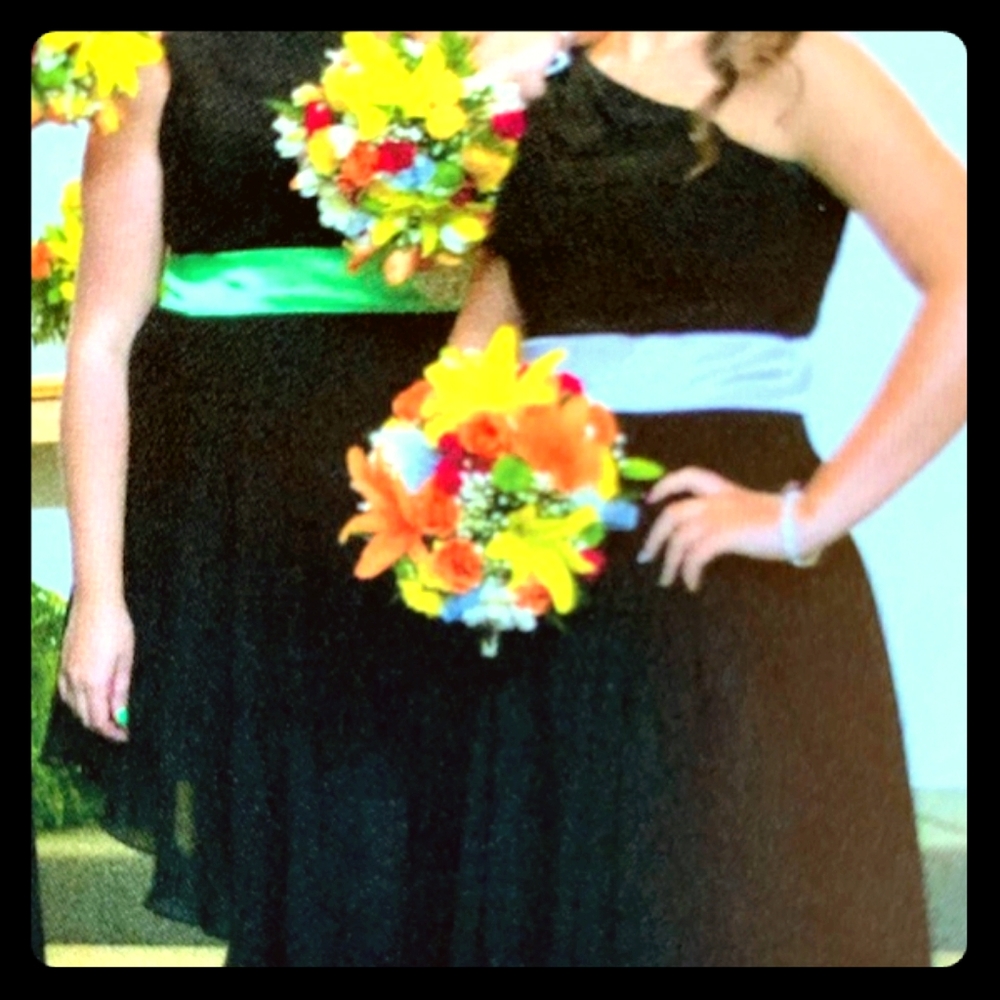 Pretty Maids black one shoulder knee length dress